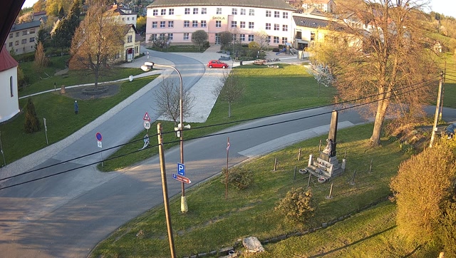 Webkamera - Poniklá